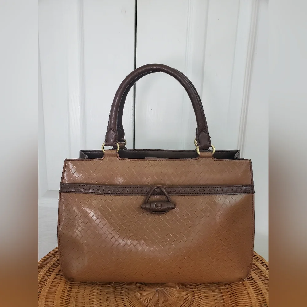 Relic Womens Woven Minimalist Normcore Handbag With Double Handles